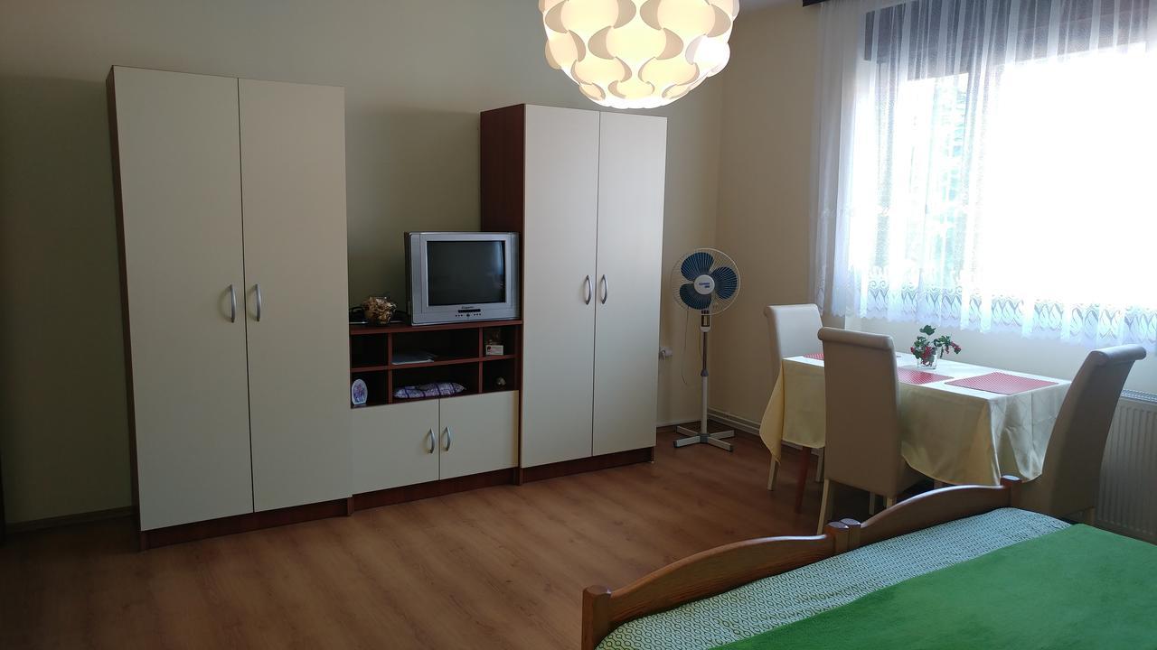 Apartment Cecilia Koprivnica Ngoại thất bức ảnh